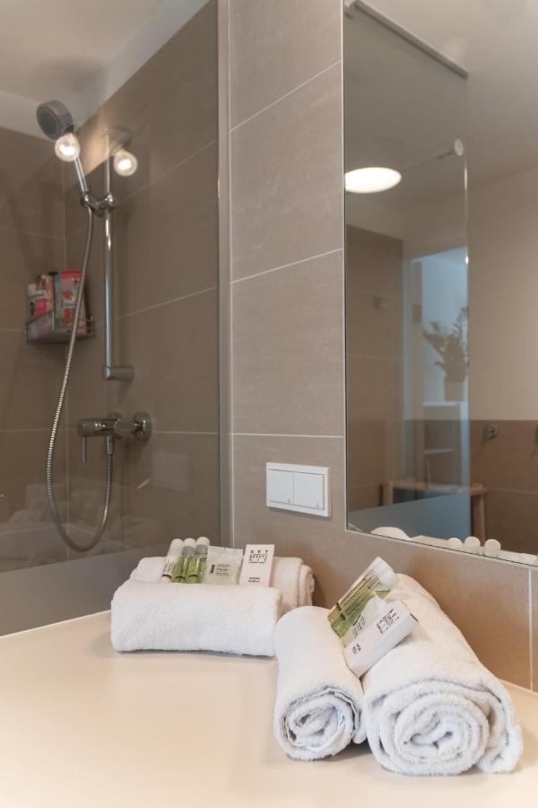 Immersed Into Vienna's Life And Yet A Retreat, Minimum 30 Nights Apartamento Viena