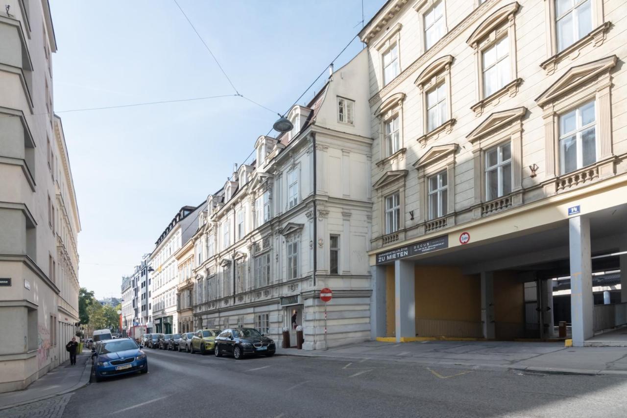 Apartamento Immersed Into Vienna's Life And Yet A Retreat, Minimum 30 Nights